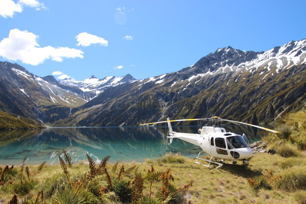 wanaka helicopters lake lachnager luxury scenic flights